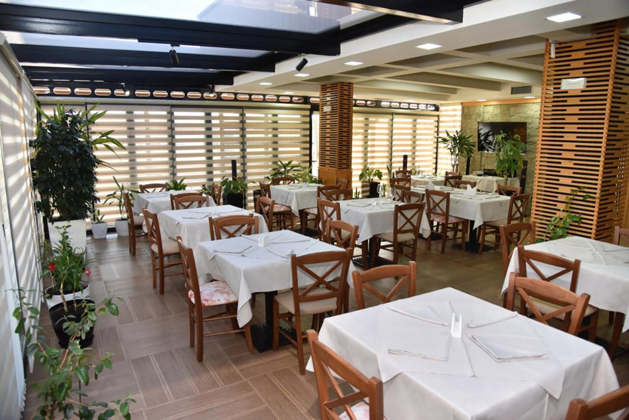 Hotel Imperiale Durrës 외부 사진