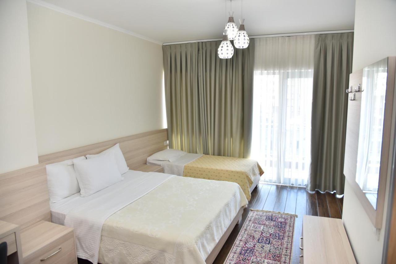 Hotel Imperiale Durrës 외부 사진